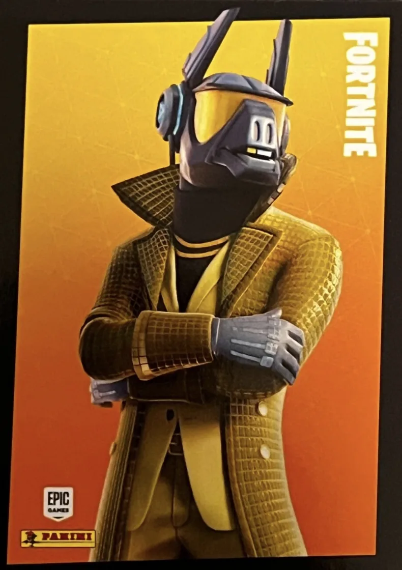 Yond3r (Dapper Solid Gold) Panini Fortnite trading card front