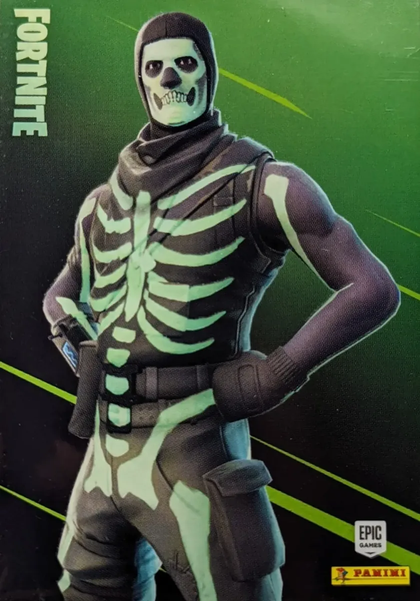 Skull Trooper Panini Fortnite trading card front