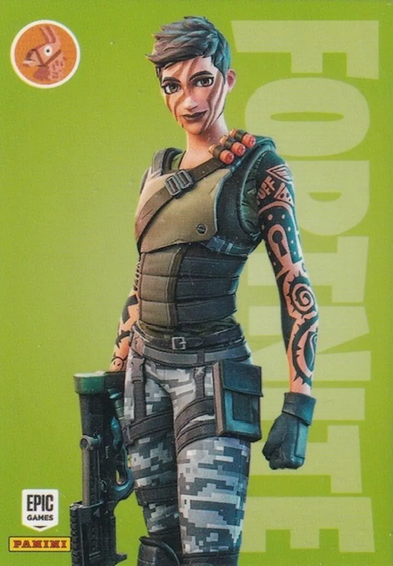 Gear Specialist Maya Panini Fortnite trading card front