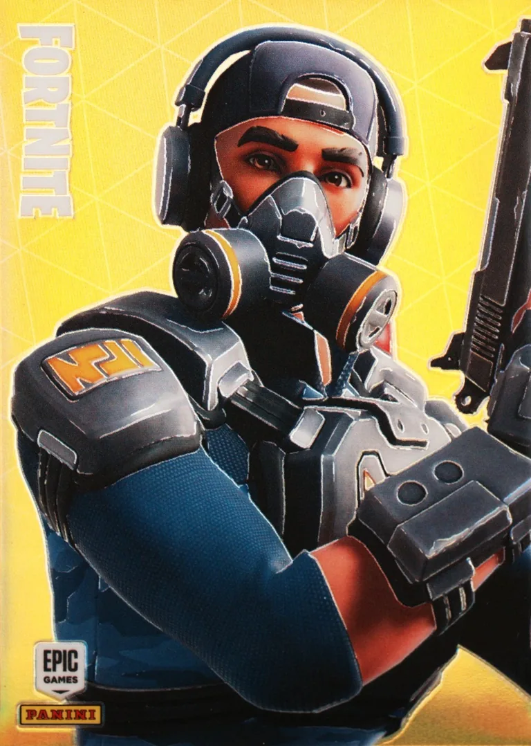 Bravo Leader Panini Fortnite trading card front